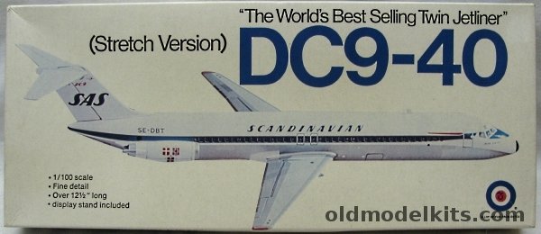 Entex 1/100 Douglas DC-9-40 Stretch Version - SAS Airlines, 8513 plastic model kit